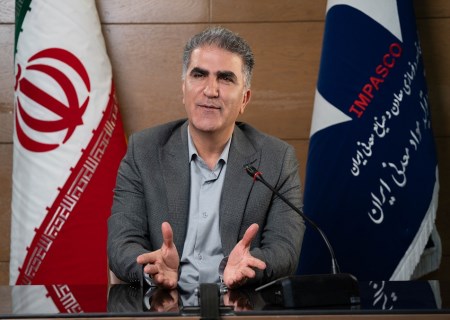 معدن بدون رسانه یعنی توسعه بدون اعتماد