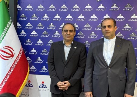 نشست مدیران عامل فولاد اکسین و لوله‌سازی اهواز در نمایشگاه نفت ۱۴۰۴؛ تأکید بر هم‌افزایی برای تکمیل زنجیره تولید