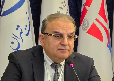 صادرات سنگ‌ آهن برای سودجویی نیست، بلکه به‌ واسطه‌ی تحریم محصولات میانی است