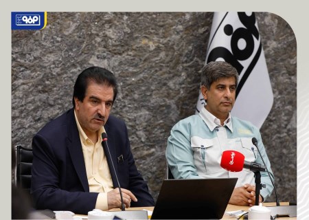 آماده حمایت همه‌جانبه از بازسازی و بازگشت تولید فولاد مبارکه هستیم/ مدیریت فولاد مبارکه در شرایط بحران قابل تقدیر است